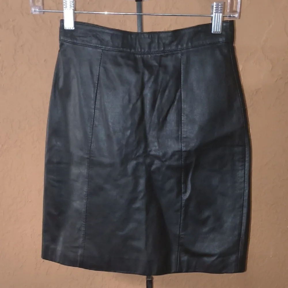 Berman'S Black Leather Skirt Size 4 - Picture 1 of 6